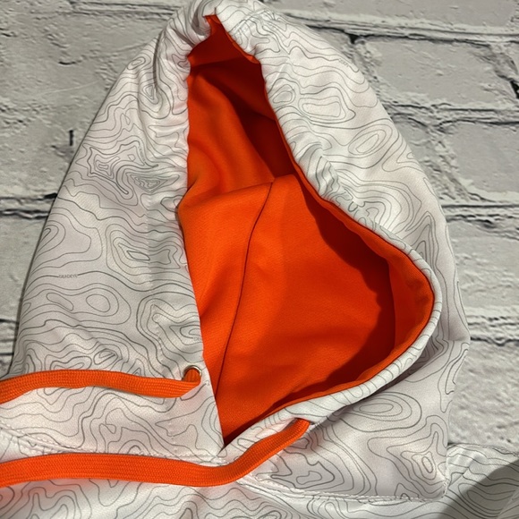 DEADEYE OUTFITTERS Women's 'DEADEYE GIRL' White Multi LONG-SLEEVE HOODIE . - Picture 11 of 11